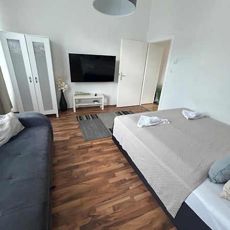Paower Apartment Wenen Buitenkant foto